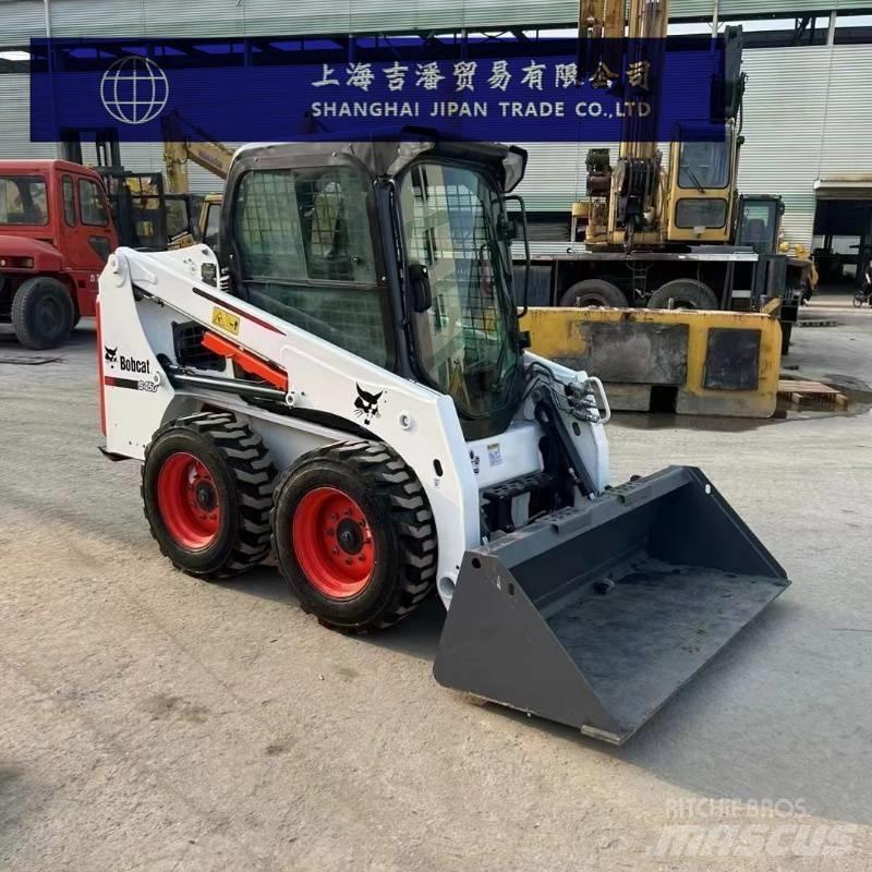 Bobcat s450 Smykem řízené nakladače