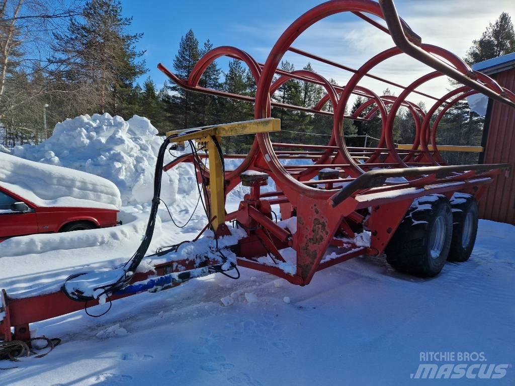Keltec  Bale Chaser Balíkové přívěsy