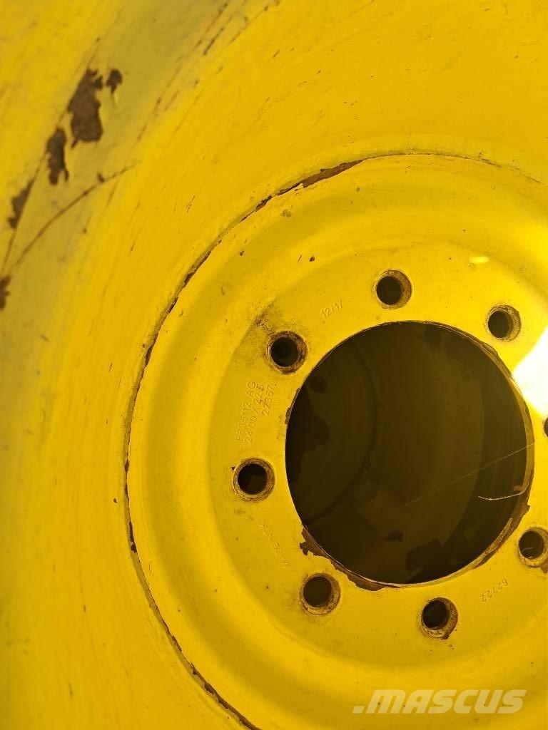 Nokian King F2 Pneumatiky, kola a ráfky