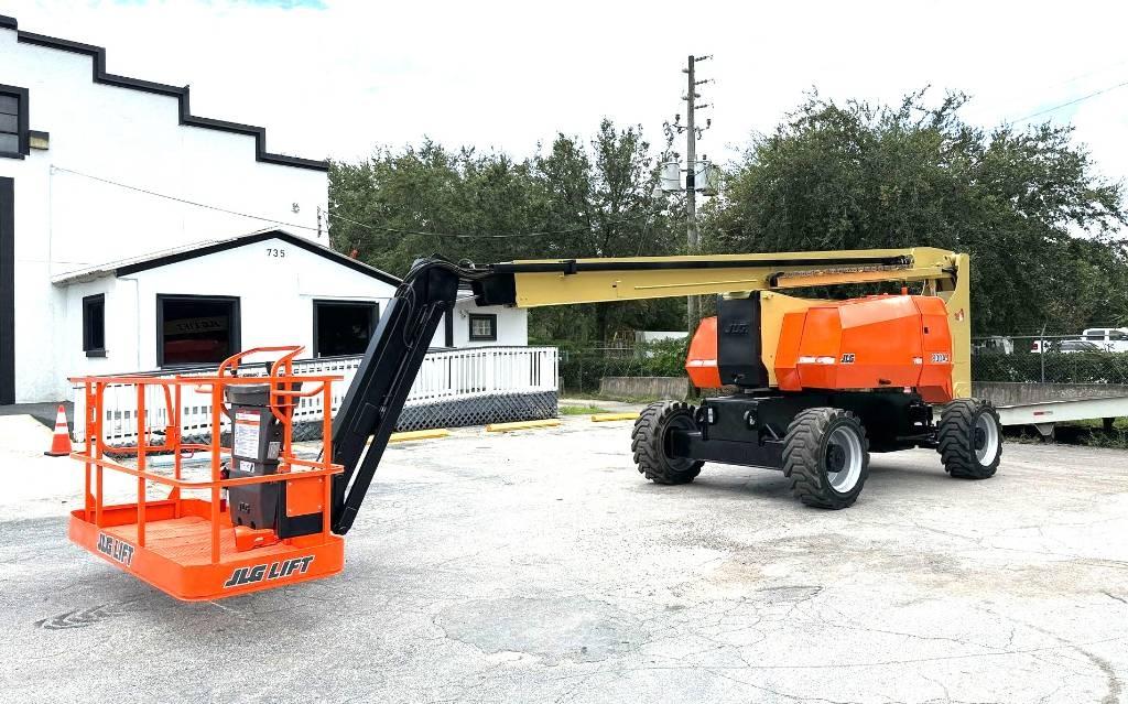 JLG 800 AJ Kloubové plošiny