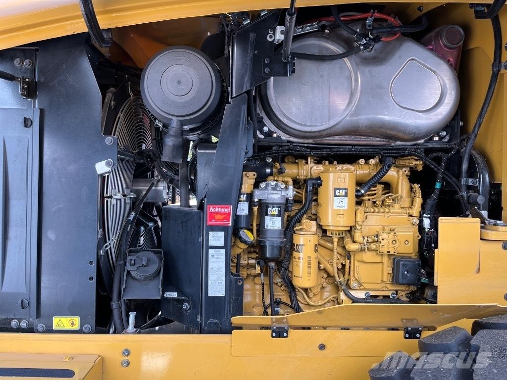 CAT 926M-19 6700Tim Kolové nakladače