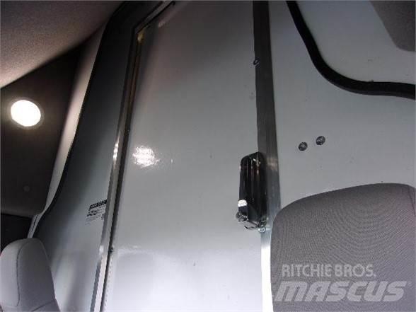 Ford E450 Skříňová nástavba