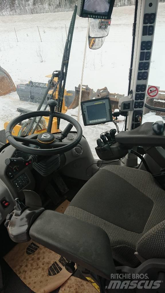 Volvo L120H, UTHYRES Kolové nakladače