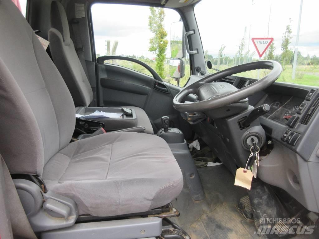 Isuzu N 75.190 Valník s navijákem
