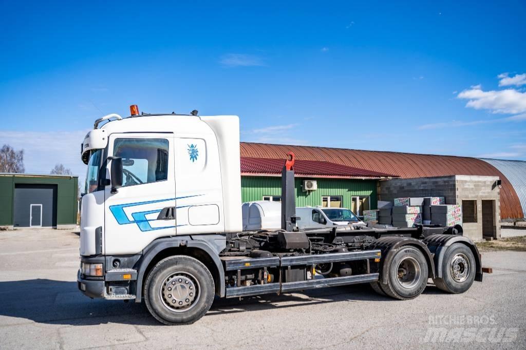 Scania R 144 GB Hákový nosič kontejnerů