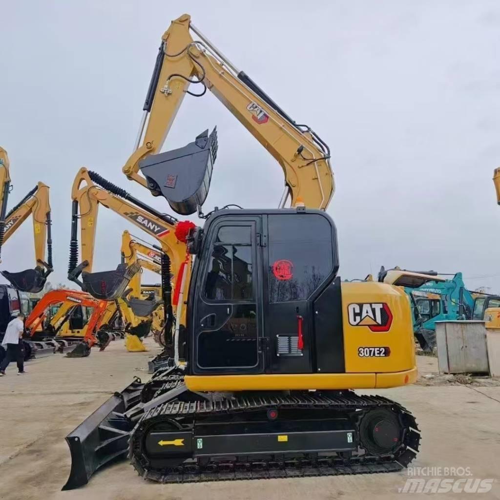 CAT 307E2 Pásová rýpadla