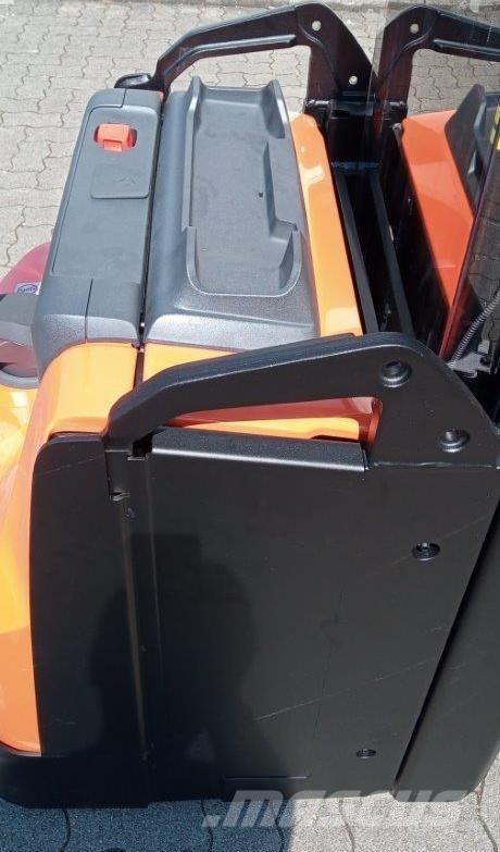 Toyota SWE160L Samohybné vozíky