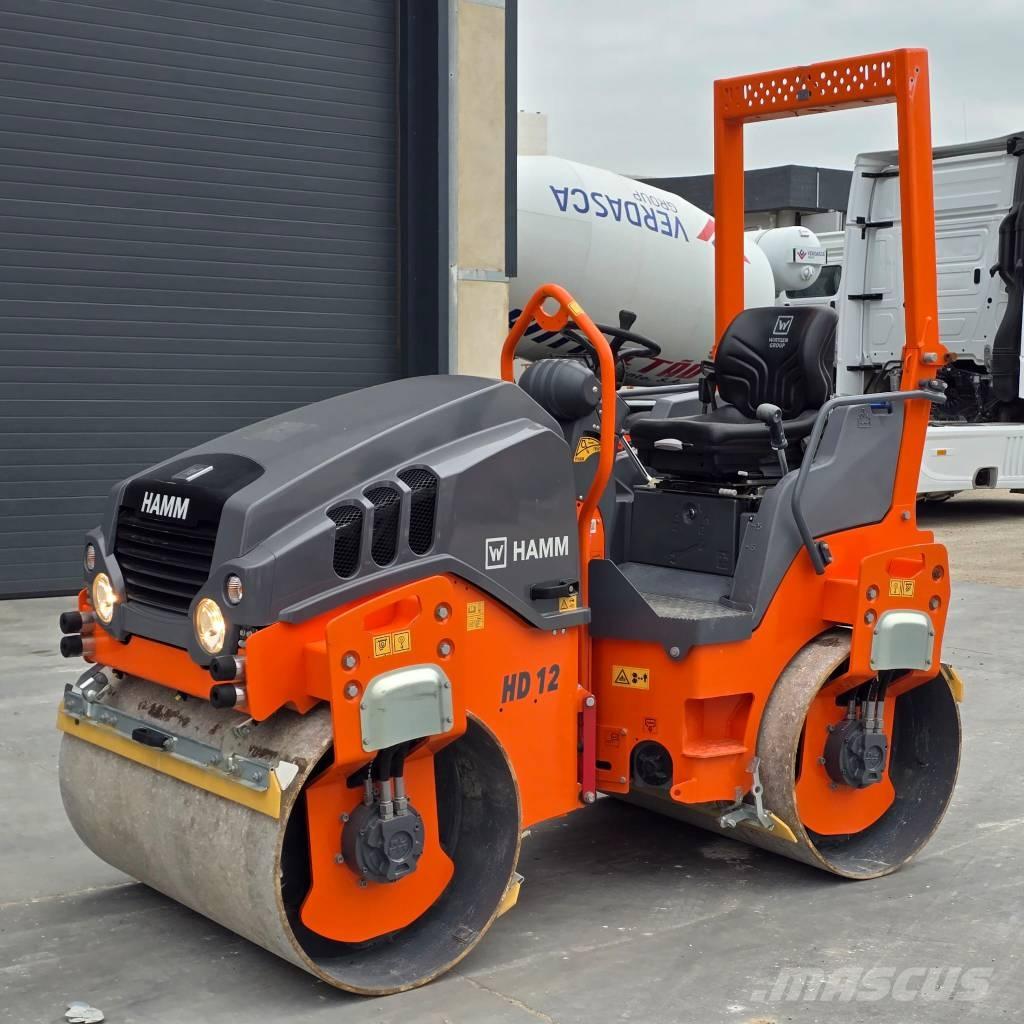 Hamm HD 12 VV Tandemové válce