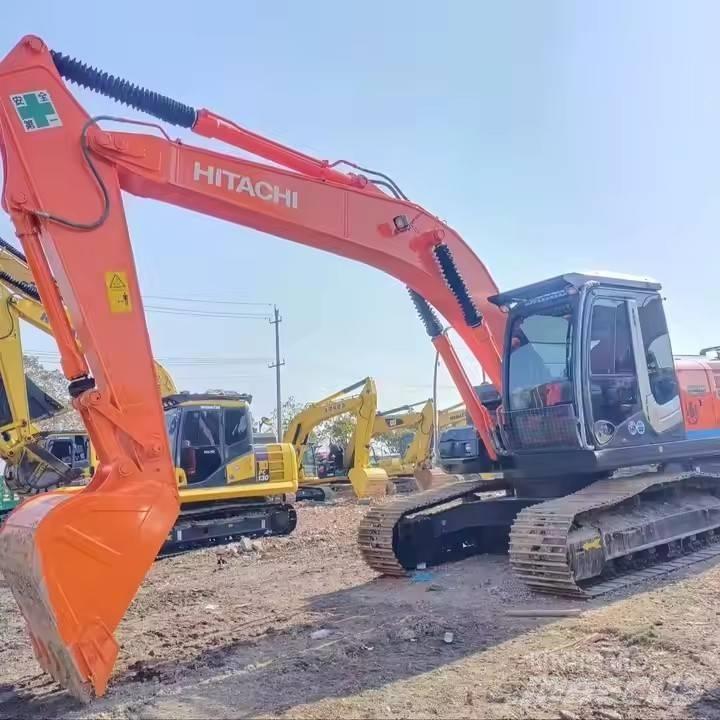 Hitachi ZX200 Pásová rýpadla