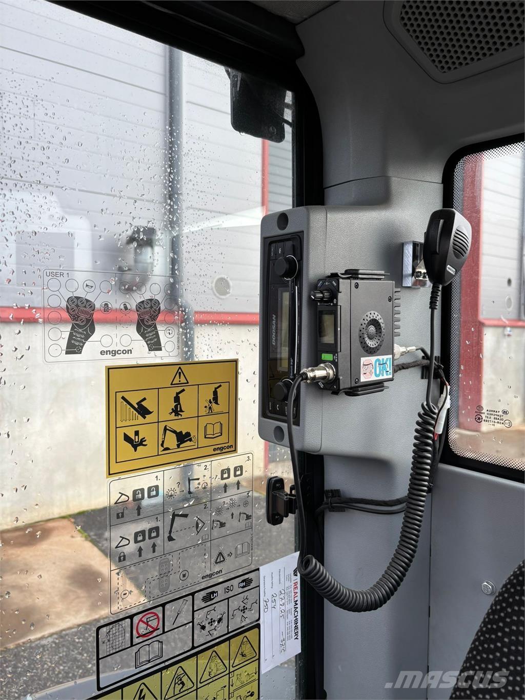 Doosan DX27Z-7 Mini rýpadla < 7t