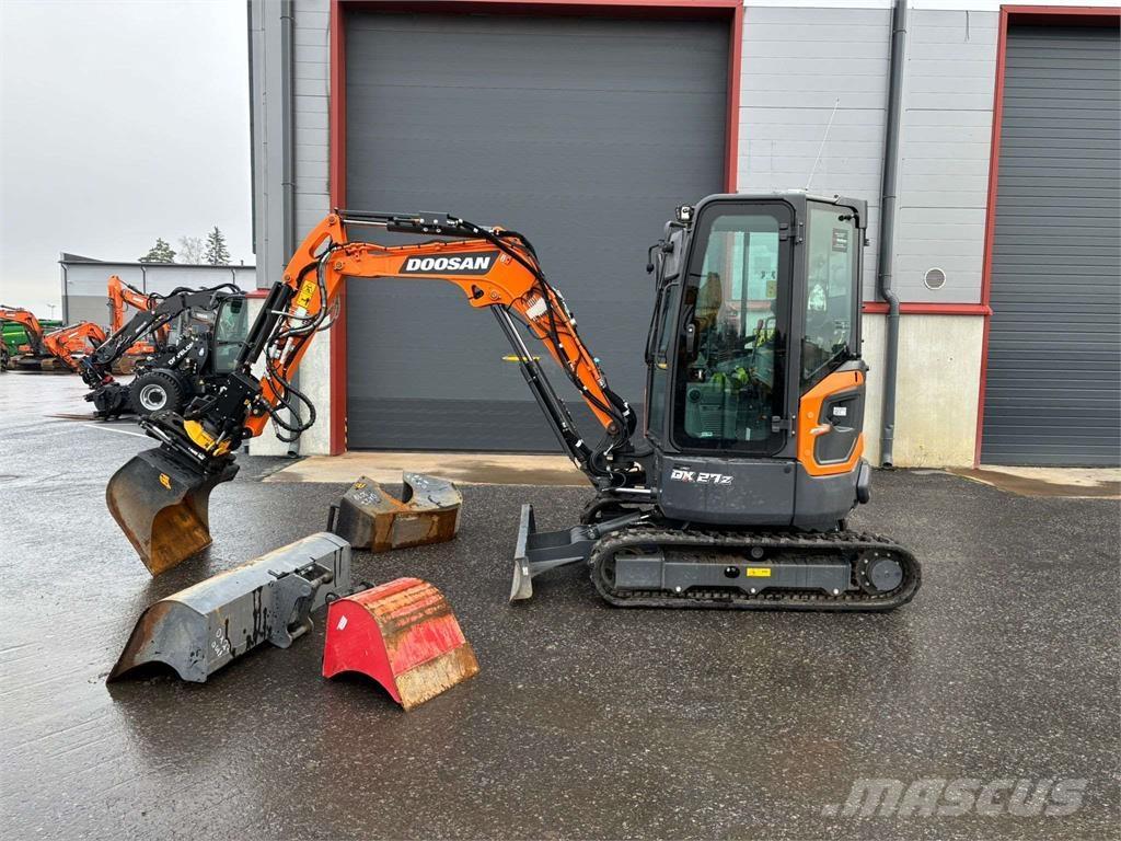 Doosan DX27Z-7 Mini rýpadla < 7t