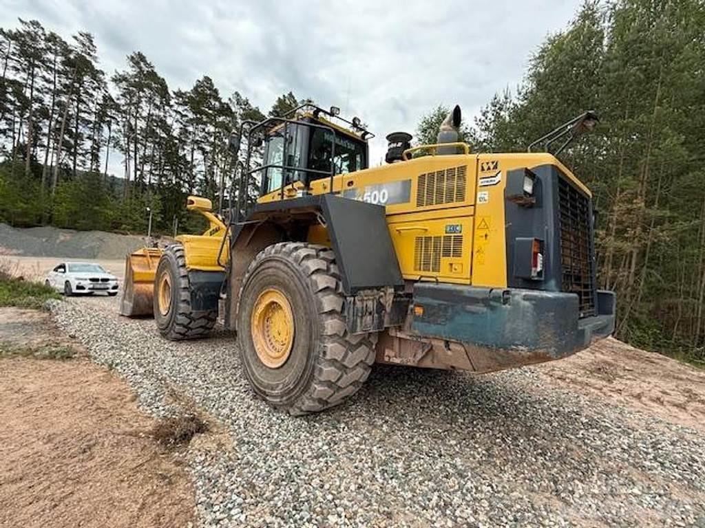 Komatsu WA500-6 Kolové nakladače