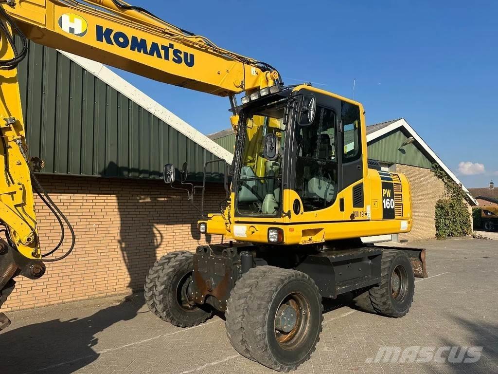 Komatsu PW160-8 Kolová rýpadla