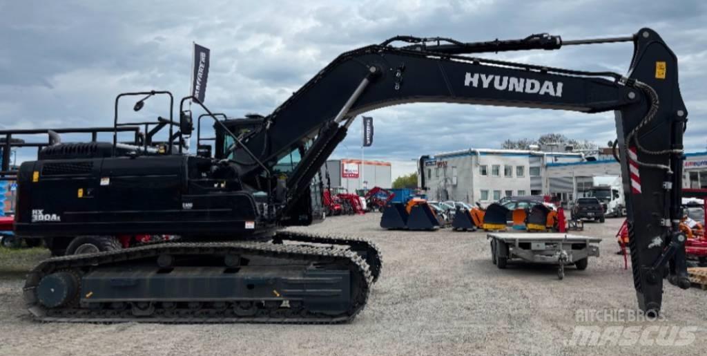 Hyundai HX 300 AL Pásová rýpadla