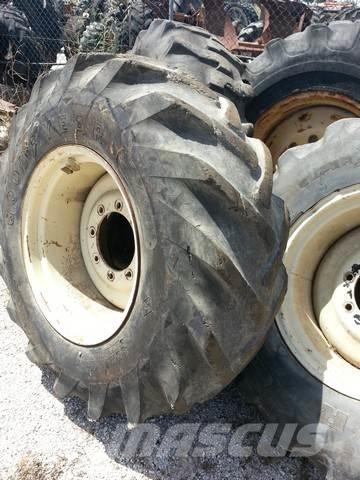  Pneu 16.5-24 Pneumatiky, kola a ráfky