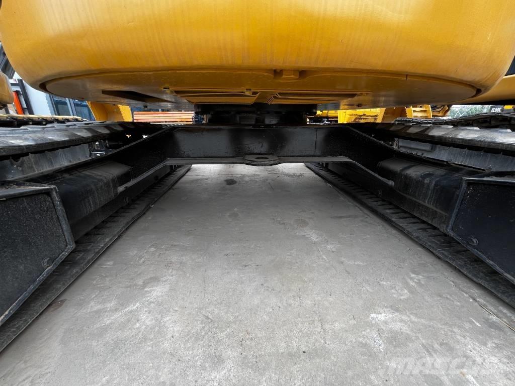 CAT 303.5 E Mini rýpadla < 7t