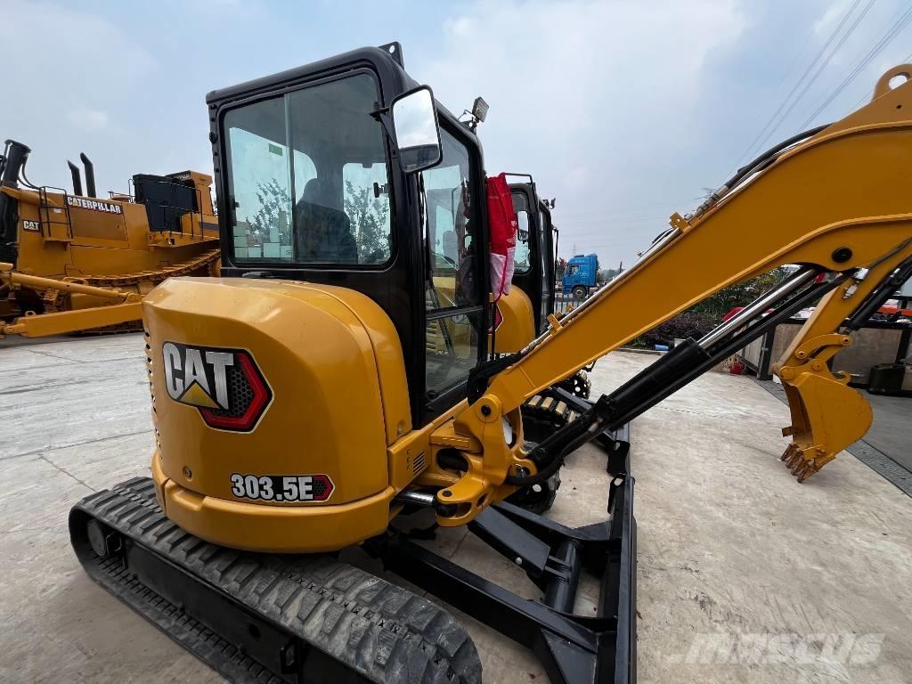 CAT 303.5 E Mini rýpadla < 7t