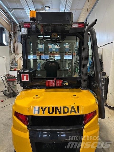 Hyundai 35 DA-9 Dieselové vozíky