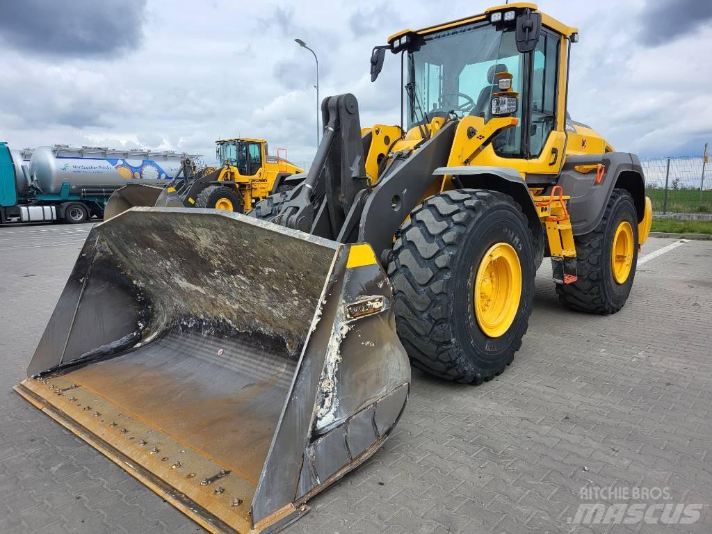 Volvo L110H Kolové nakladače