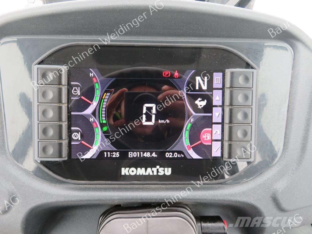 Komatsu WA 70 M-8 Kolové nakladače