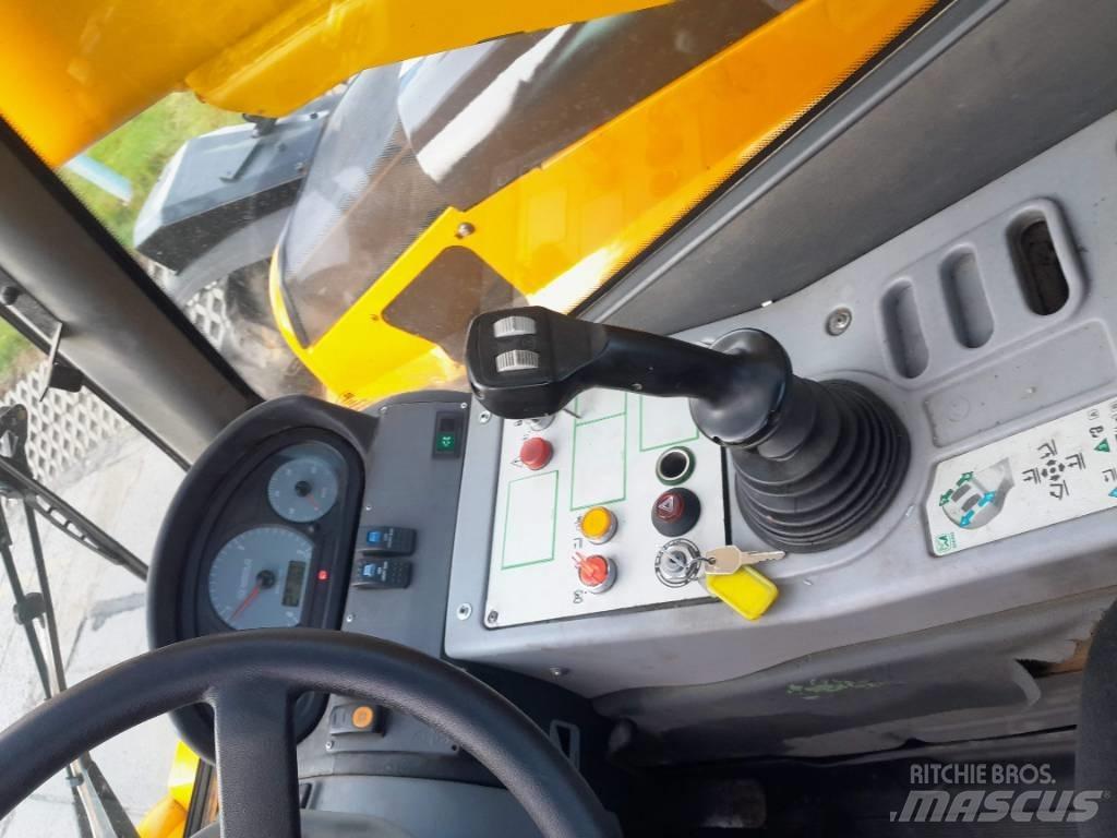 Merlo P 32.6 L Teleskopické manipulátory