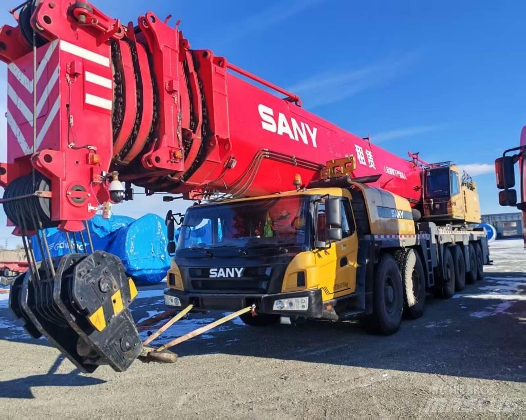 Sany SAC4500T Univerzální terénní jeřáby