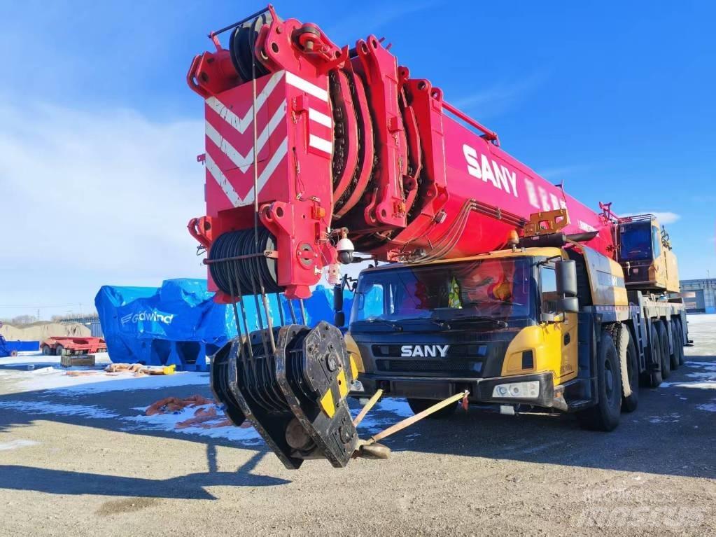 Sany SAC4500T Univerzální terénní jeřáby