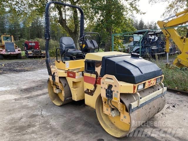Dynapac CC 142 Tandemové válce