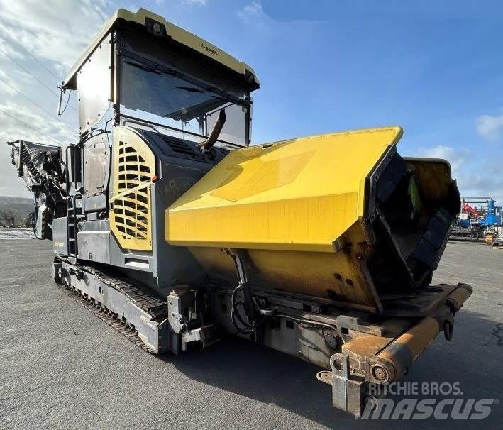 Bomag BMF 2500 S Finišery