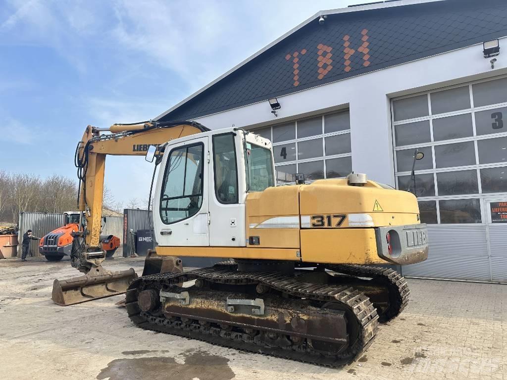 Liebherr R 317 Pásová rýpadla