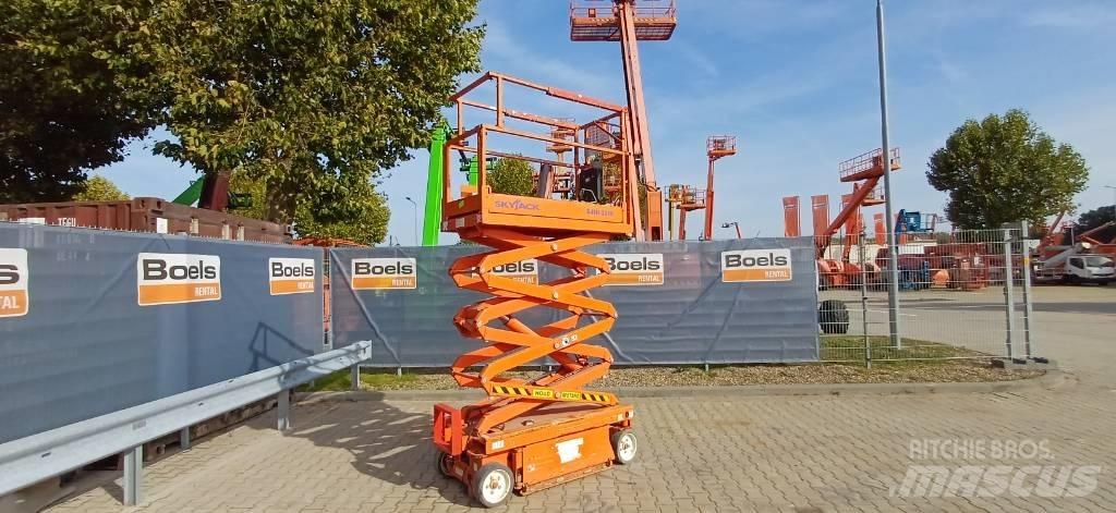 SkyJack SJIII 3219 Nůžková zvedací plošina