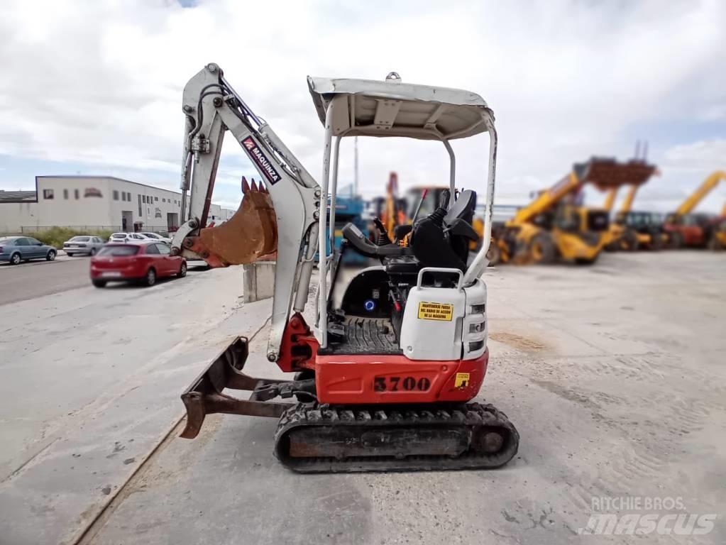 Takeuchi TB 215 R Mini rýpadla < 7t