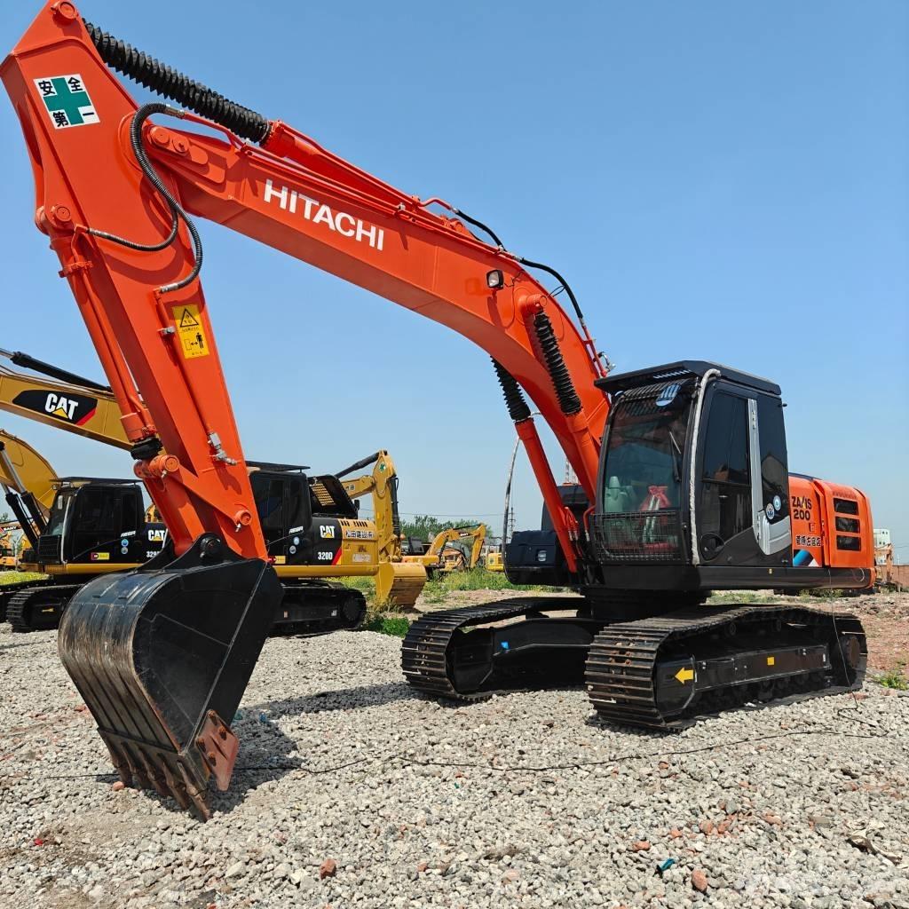Hitachi 200-3 Pásová rýpadla