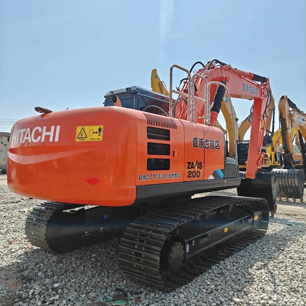 Hitachi 200-3 Pásová rýpadla