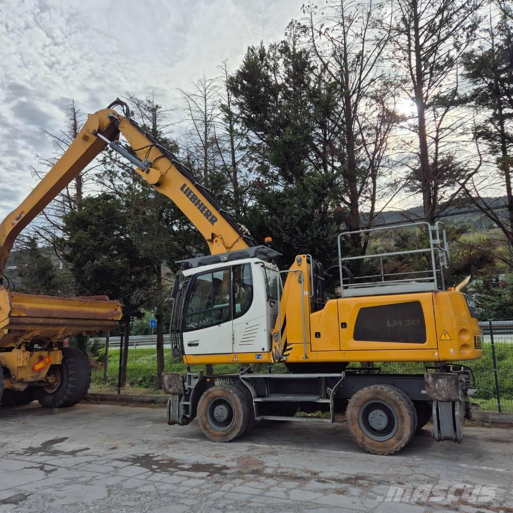 Liebherr LH 30 M Stroje pro manipulaci s odpadem