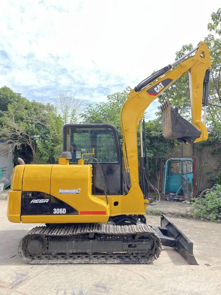 CAT 306 D Mini rýpadla < 7t