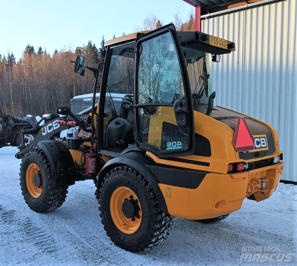 JCB 409 Kolové nakladače
