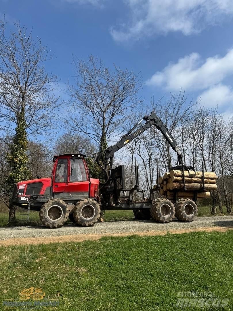Komatsu 855 Vyvážecí traktory