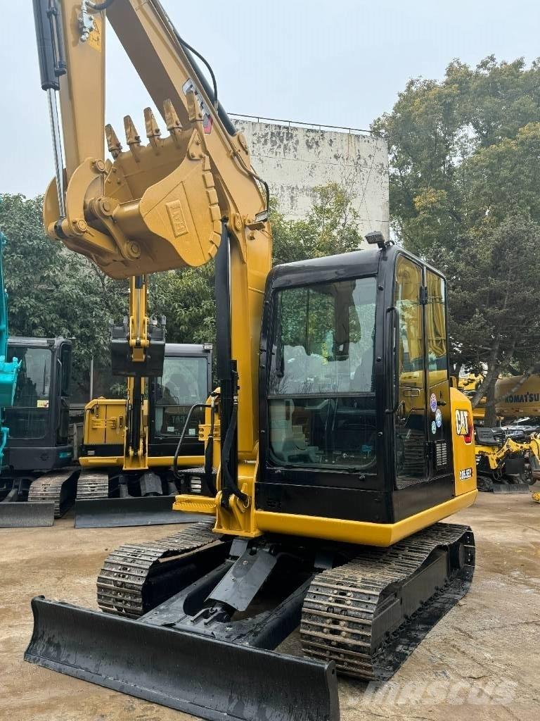 CAT 305.5 E CR Mini rýpadla < 7t