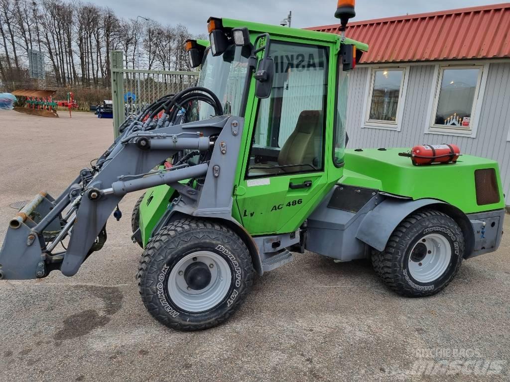 LM Trac 486 Užitkové stroje