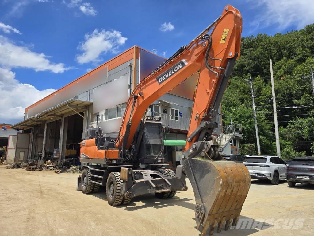Doosan DX220W-7 Kolová rýpadla