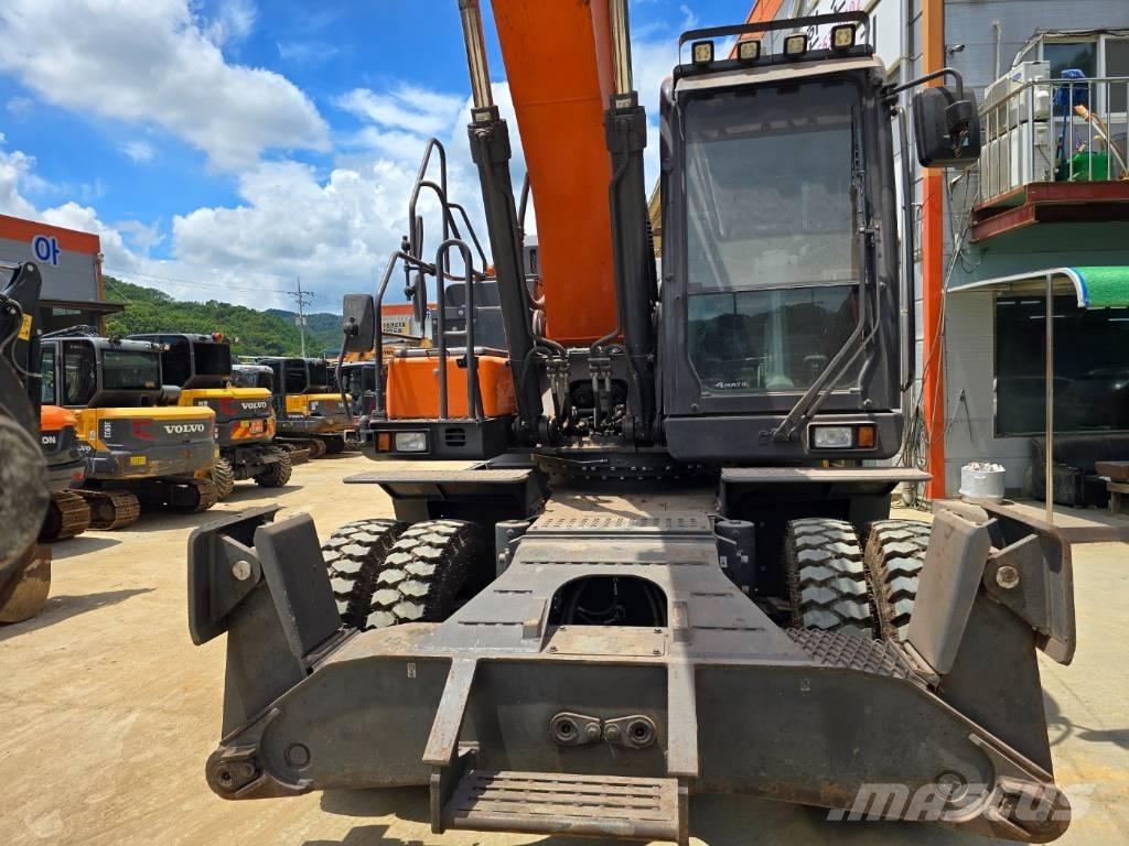 Doosan DX220W-7 Kolová rýpadla