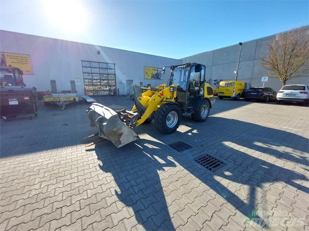 Wacker Neuson WL44 Kolové nakladače