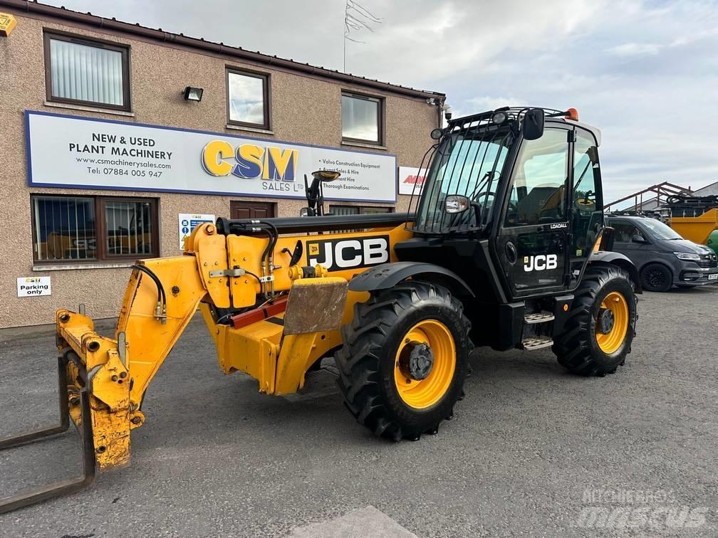 JCB 535-140 Hiviz Teleskopické manipulátory