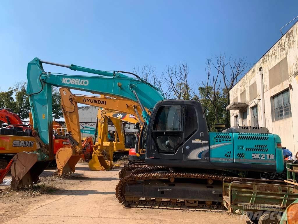 Kobelco SK 210 LC-8 Pásová rýpadla