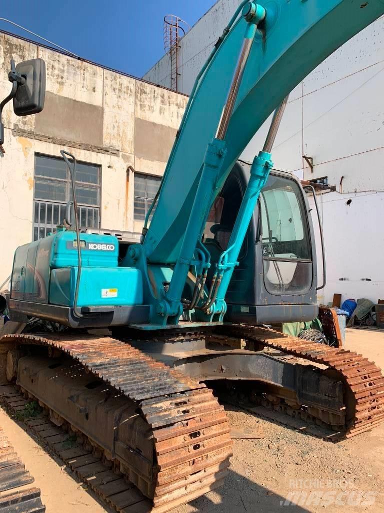 Kobelco SK 210 LC-8 Pásová rýpadla