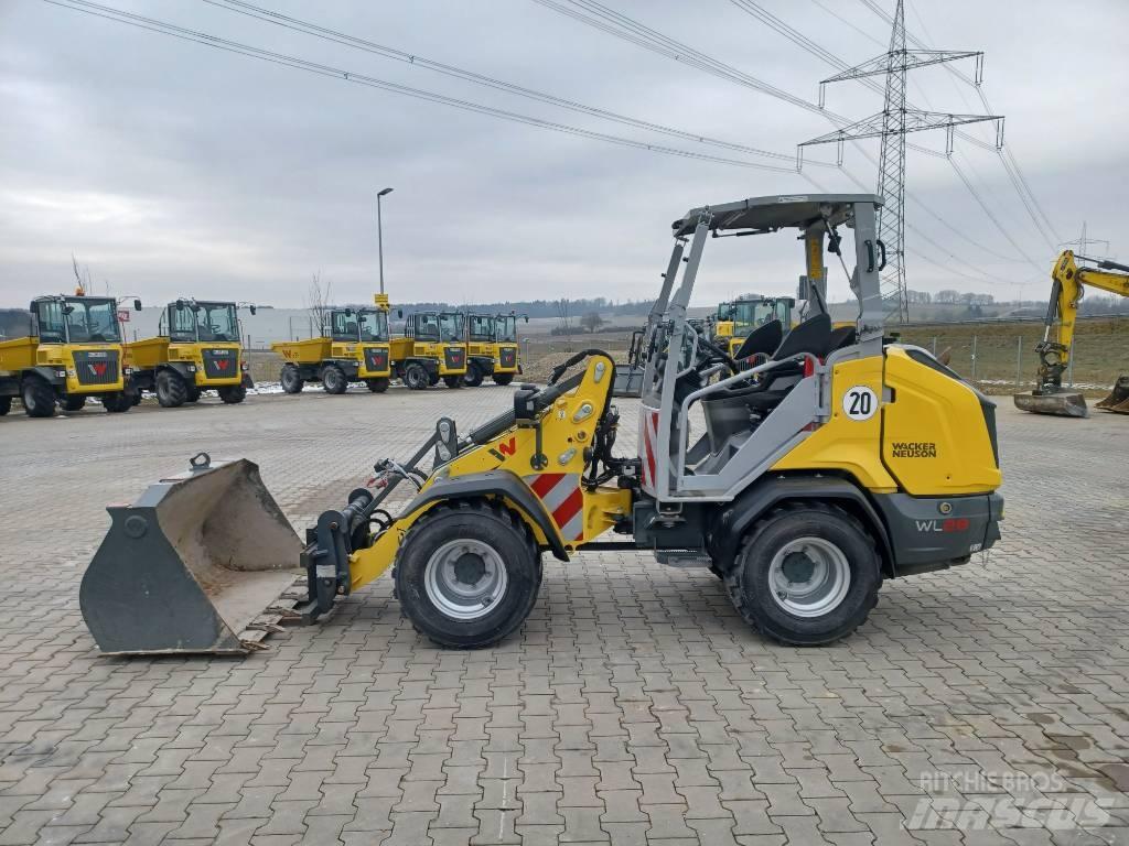 Wacker Neuson WL28 Kolové nakladače