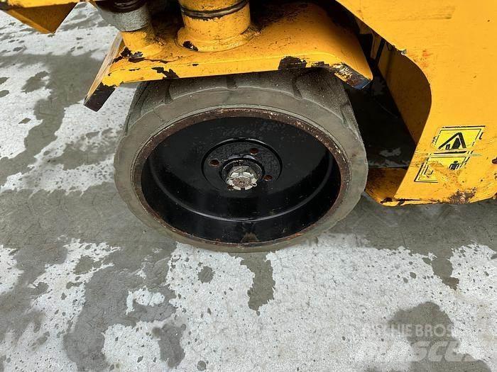 JCB S4046E Nůžková zvedací plošina