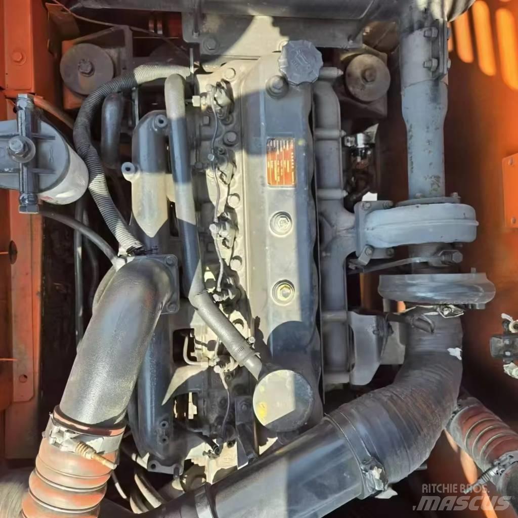 Doosan DX 225 LC-9C Pásová rýpadla