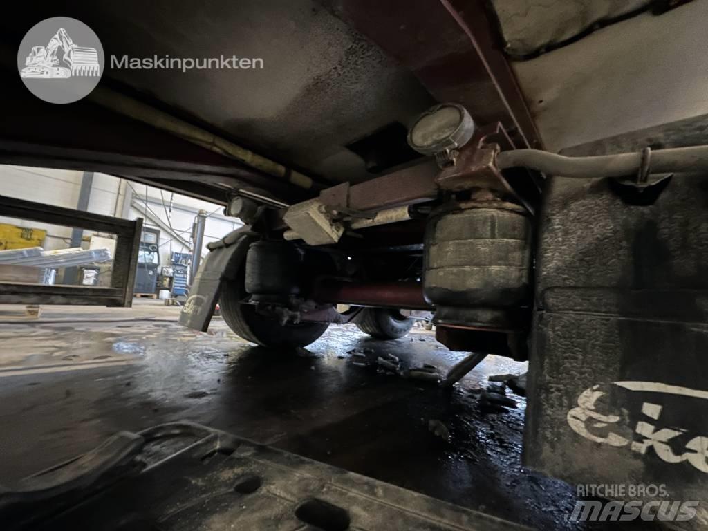 Ekeri S9-D Skříňové přívěsy